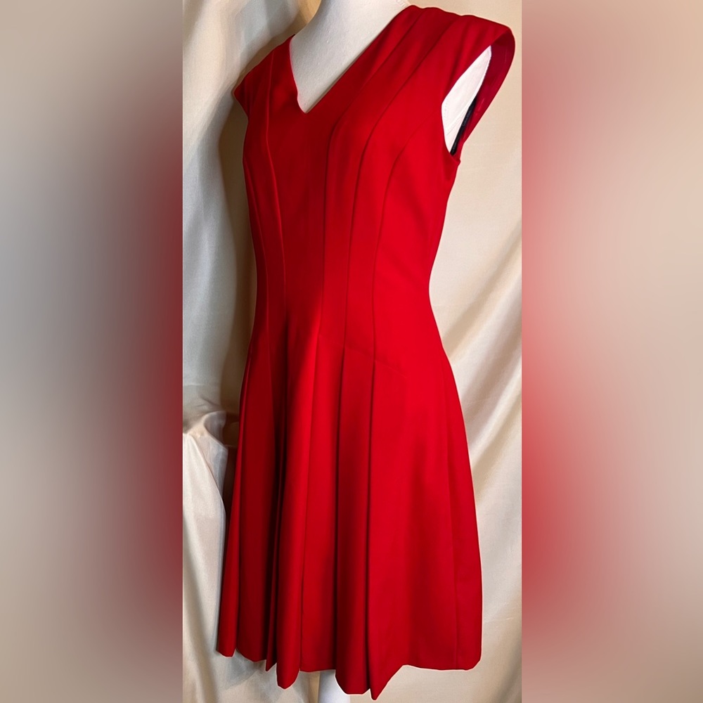NWOT Calvin Klein Red Pleated Dress size 8